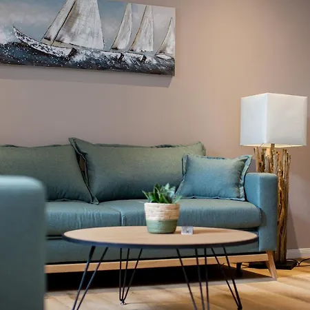 Romantik Aquarium 酒店 4*