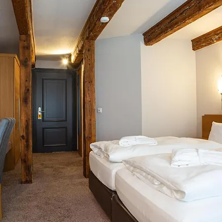 Romantik Aquarium Hotel 4*