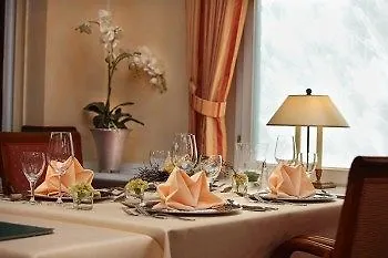 Romantik Aquarium Hotell 4*